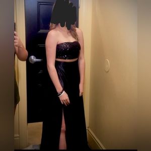 Cute Black Prom dress with slit